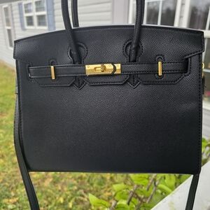 Unbranded B25 black / Gold Hardware, Shoulder Crossbody Strap Elegant